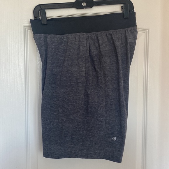 Lululemon T.H.E. Short *Luxtreme Liner 9” - Picture 8 of 9